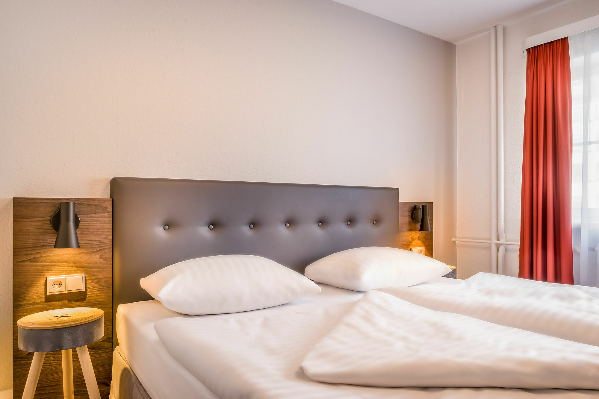 Signature Hotel Astoria Hamburg Bagian luar foto